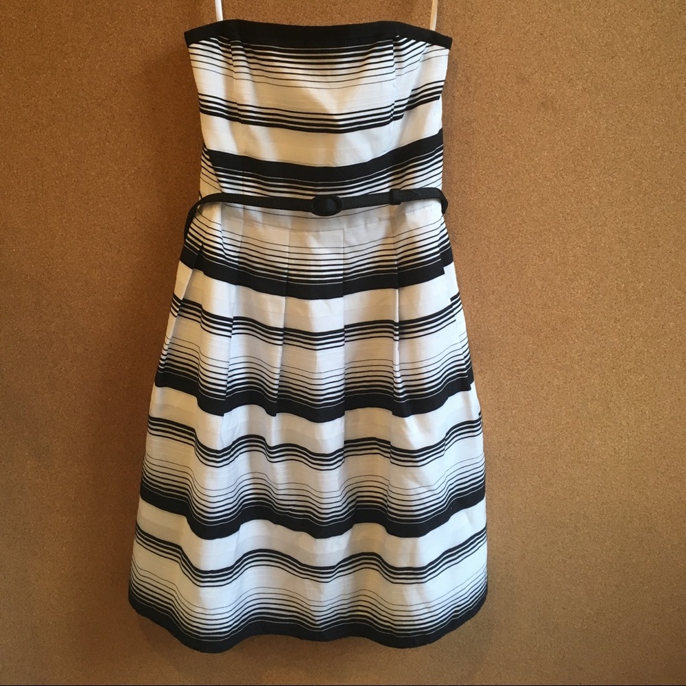 NWT, WHBM, Strapless Party Dress, size 6